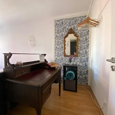 Cozy In Campo De Ourique Lissabon