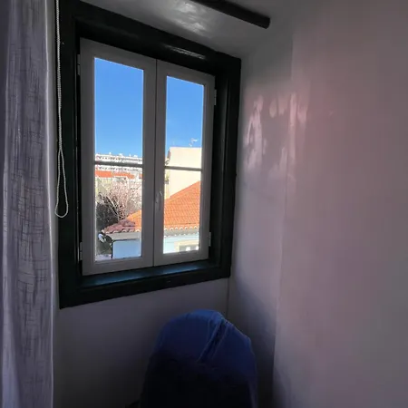 Cozy In Campo De Ourique Апартаменти
